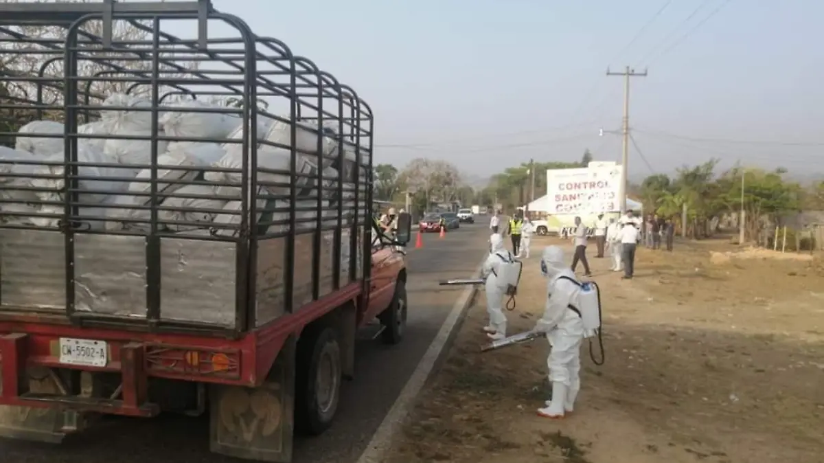 sanitizan, vehiculos, medida de prevención